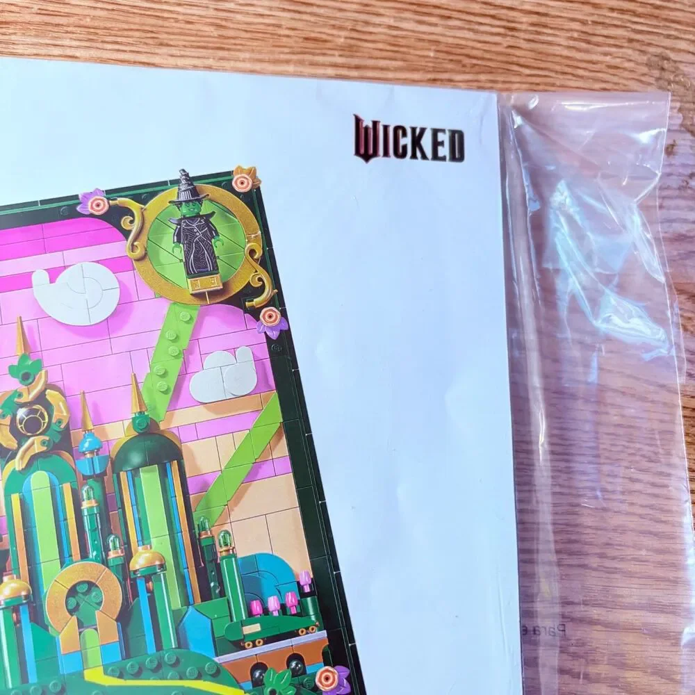 LEGO Wicked 75685 Emerald City Wall Art Instruction Manual Only